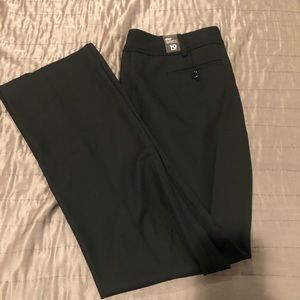 Limited Drew fit Bootcut pants. Size 10. NWT